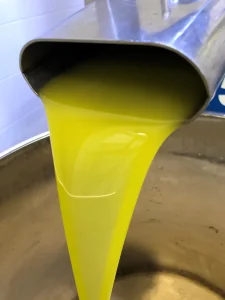 Les Huiles d’olive ROBERT : un fournisseur qui fabrique votre huile d’olive